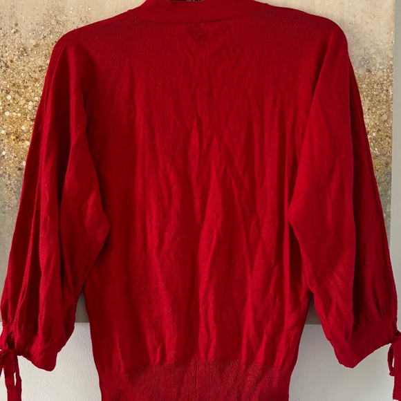 DKNY Sweater (NWOT) - Picture 7 of 11